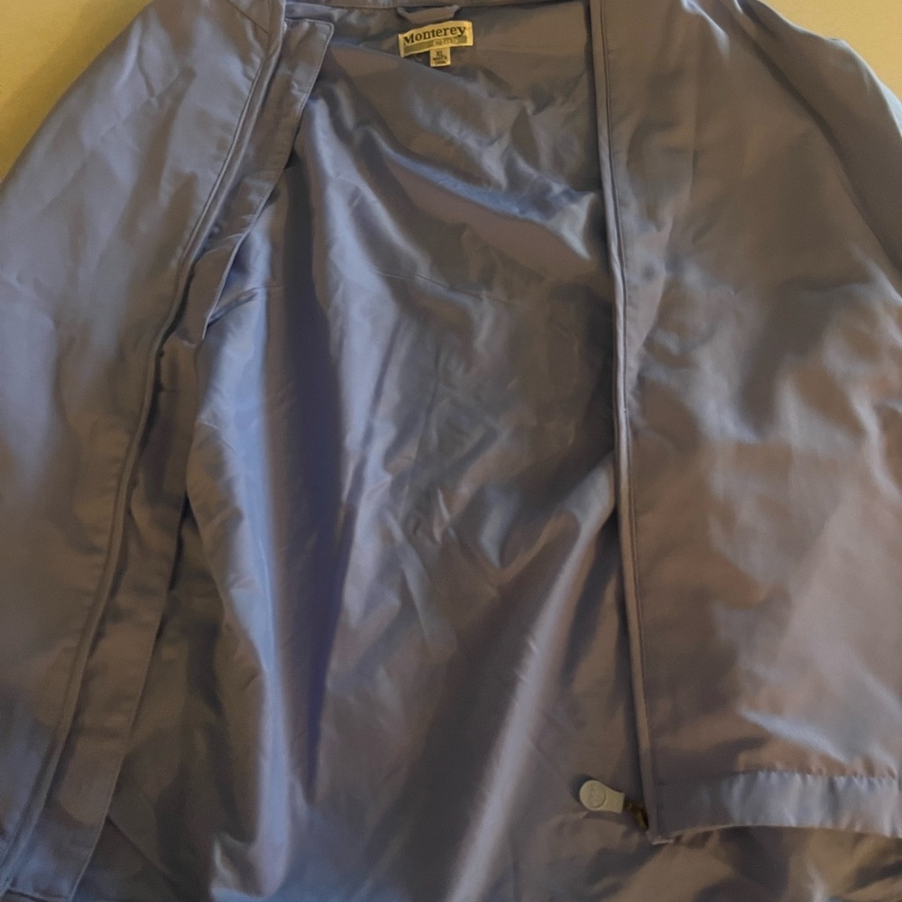 Blue Lightweight Vest with Clean Design